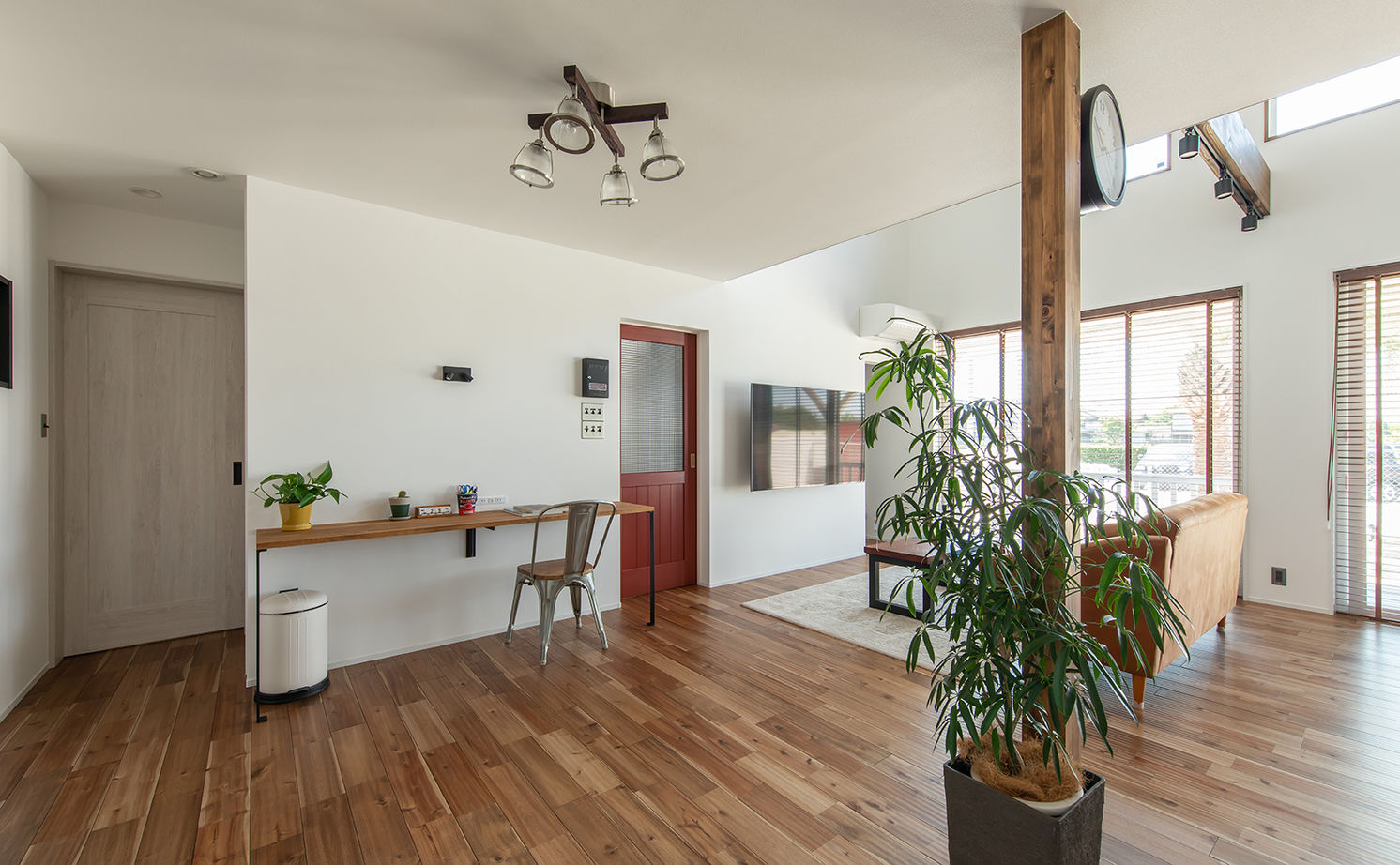 ルポハウス一級建築士事務所 【滋賀/平屋/2000万円台/30坪台/間取り図】ココスヤシが映えるカリフォルニアスタイルの家の建築実例画像18