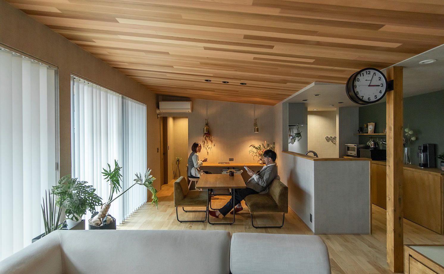 ルポハウス一級建築士事務所 【滋賀/平屋/2000万円台/30坪台/ガルバ/間取り図】時間や季節の変化を楽しむ暮らし。居場所を造る家の建築実例画像4