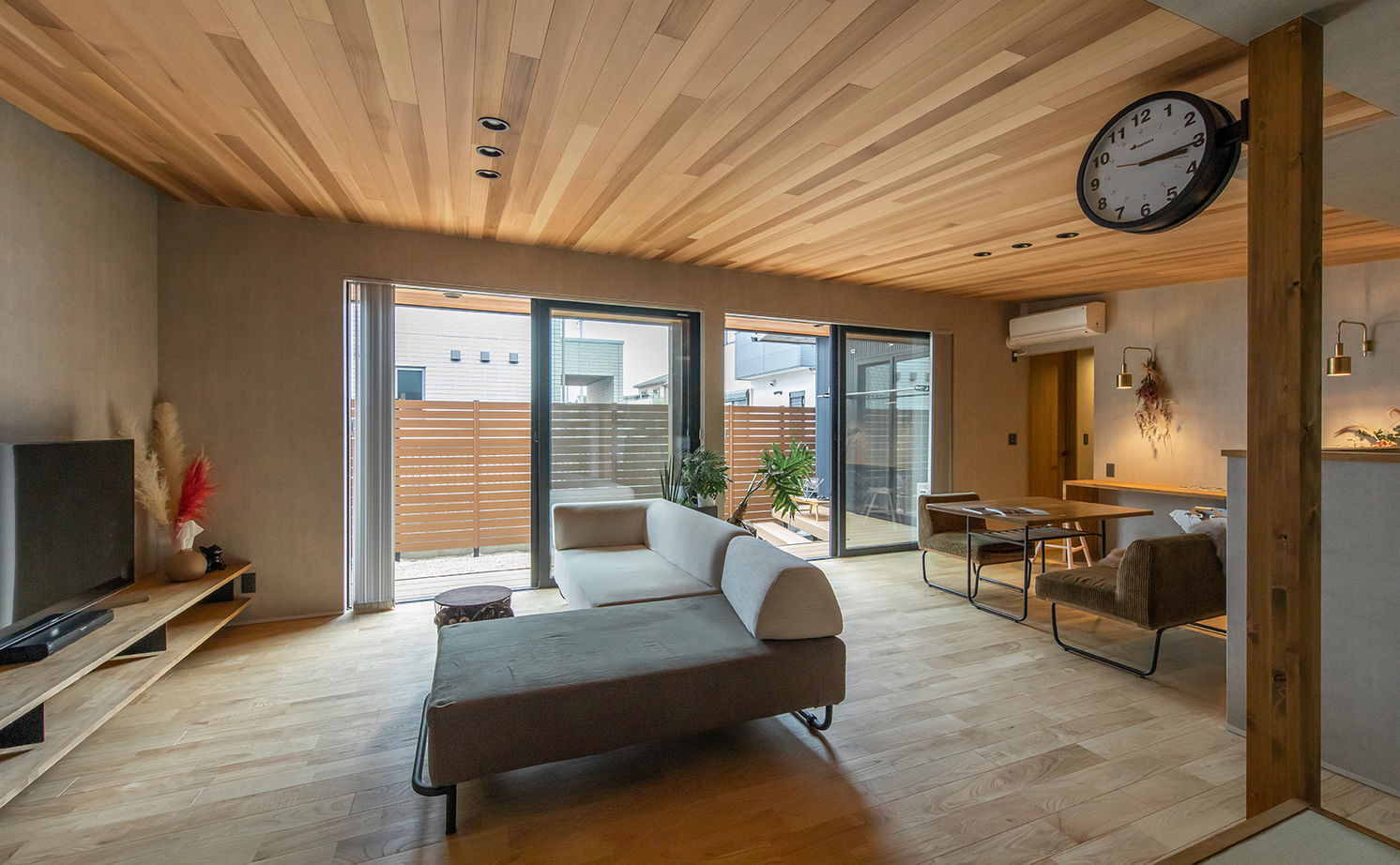 ルポハウス一級建築士事務所 【滋賀/平屋/2000万円台/30坪台/ガルバ/間取り図】時間や季節の変化を楽しむ暮らし。居場所を造る家の建築実例画像7