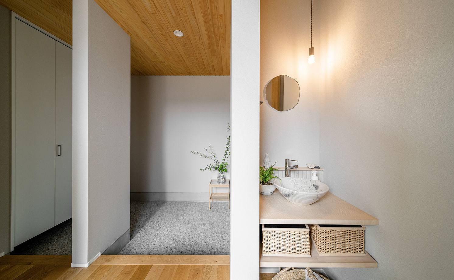 ルポハウス一級建築士事務所 【京都/2000万円台/30坪台/ガルバ/間取り図】サクラ並木をのぞむ「への字屋根」の家の建築実例画像13