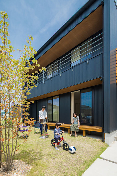 ルポハウス一級建築士事務所 【1000万円台/延床30坪以下/コンパクト/間取り図】庭いじりとメカいじりを愉しむ家/シンプルな家事動線の建築実例画像2