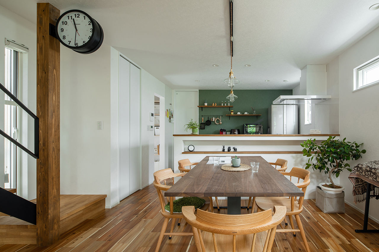 ルポハウス一級建築士事務所 【2000万円台/滋賀/子育て】奥に長い土地を活かし切る設計術。３人の子どもたちが育つ永く暮らす家の建築実例画像5