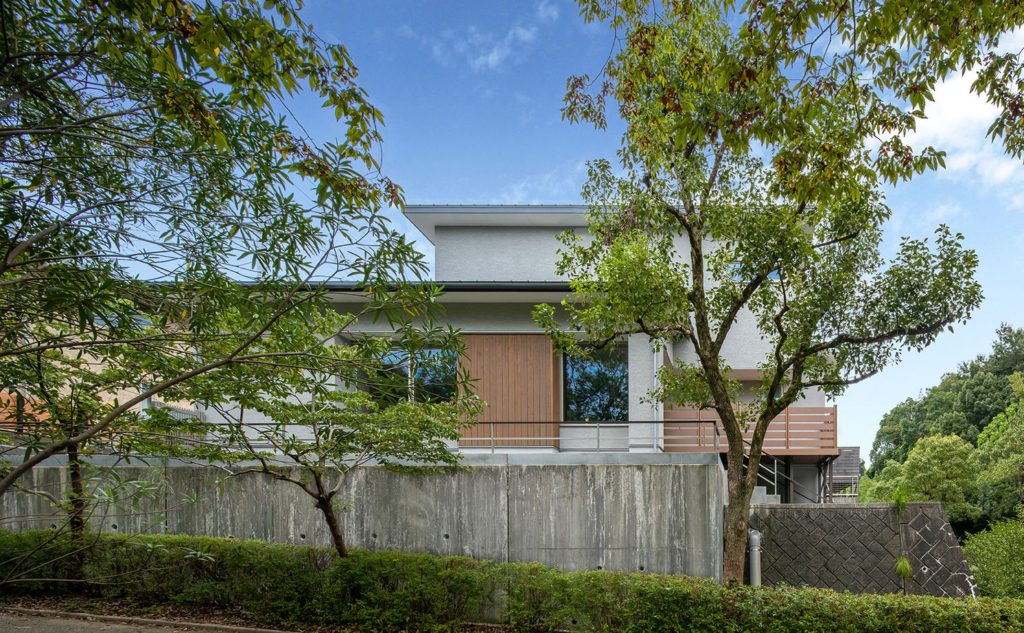 ルポハウス一級建築士事務所 【2000万円台/滋賀/30坪台】新緑を映す家。森の中の美術館で過ごすような至福の時間をカタチにの建築実例画像7