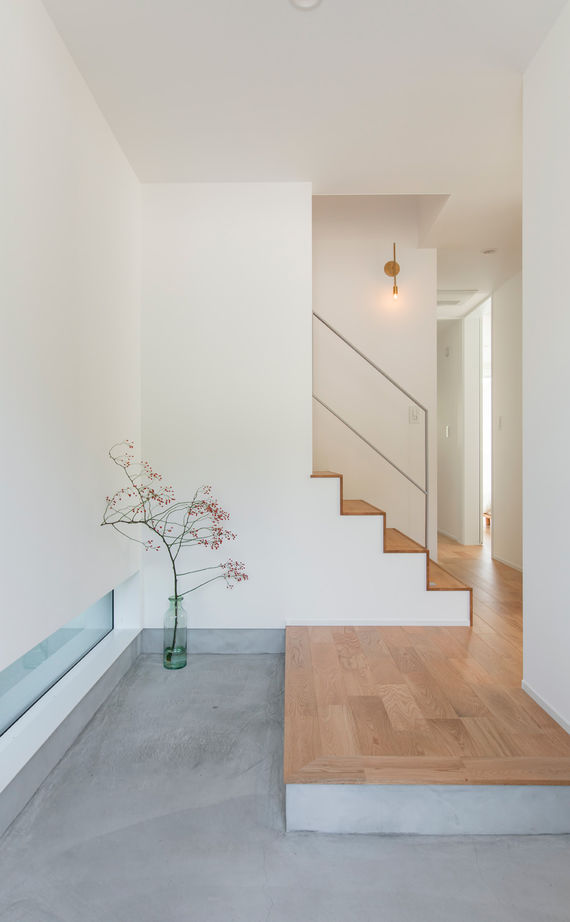 ルポハウス一級建築士事務所 【2000万円台／滋賀／2階リビング／子育て】大きな窓から季節を近くに感じられる、琵琶湖を望む家の建築実例画像8