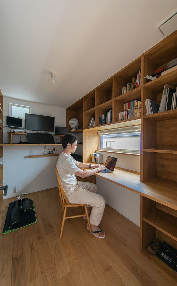 ルポハウス一級建築士事務所 【2000万円台/滋賀/子育て/和風モダン】仕事も家事も、お家時間も。こだわり詰まった、とんがり屋根の家の建築実例画像18