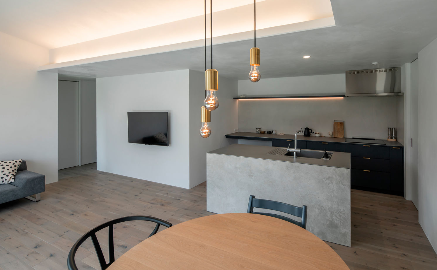 ルポハウス一級建築士事務所 【2000万円台／滋賀／平屋／中庭】本物の素材にこだわった、デザインと機能面が両立した平屋の建築実例画像6