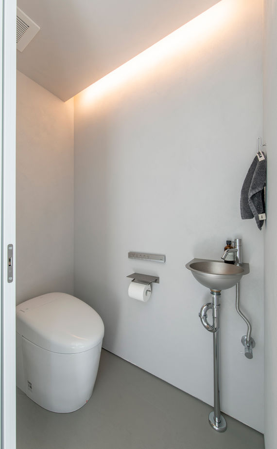 ルポハウス一級建築士事務所 【2000万円台／滋賀／平屋／中庭】本物の素材にこだわった、デザインと機能面が両立した平屋の建築実例画像18