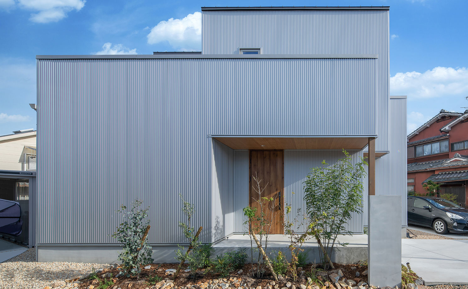 ルポハウス一級建築士事務所 【滋賀/2000万円台/吹抜け】おしゃれなインテリアが光るジャパンディスタイルの家。使い勝手の良い畳書斎もの建築実例画像1