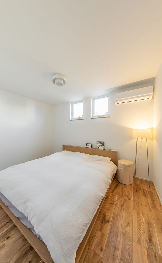 ルポハウス一級建築士事務所 【滋賀/2000万円台/吹抜け】おしゃれなインテリアが光るジャパンディスタイルの家。使い勝手の良い畳書斎もの建築実例画像16