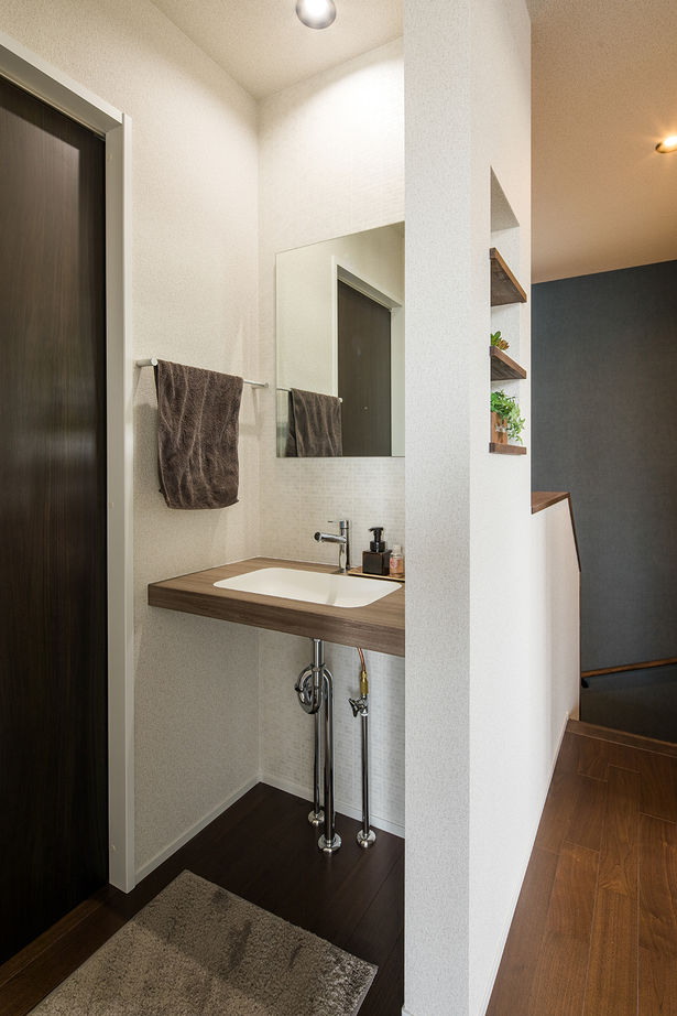 ルポハウス一級建築士事務所 【滋賀/2000万円台/間取り図】横ガルバのガレージハウス。アンティークパイン＆デニムクロスの空間で寛ぐの建築実例画像11