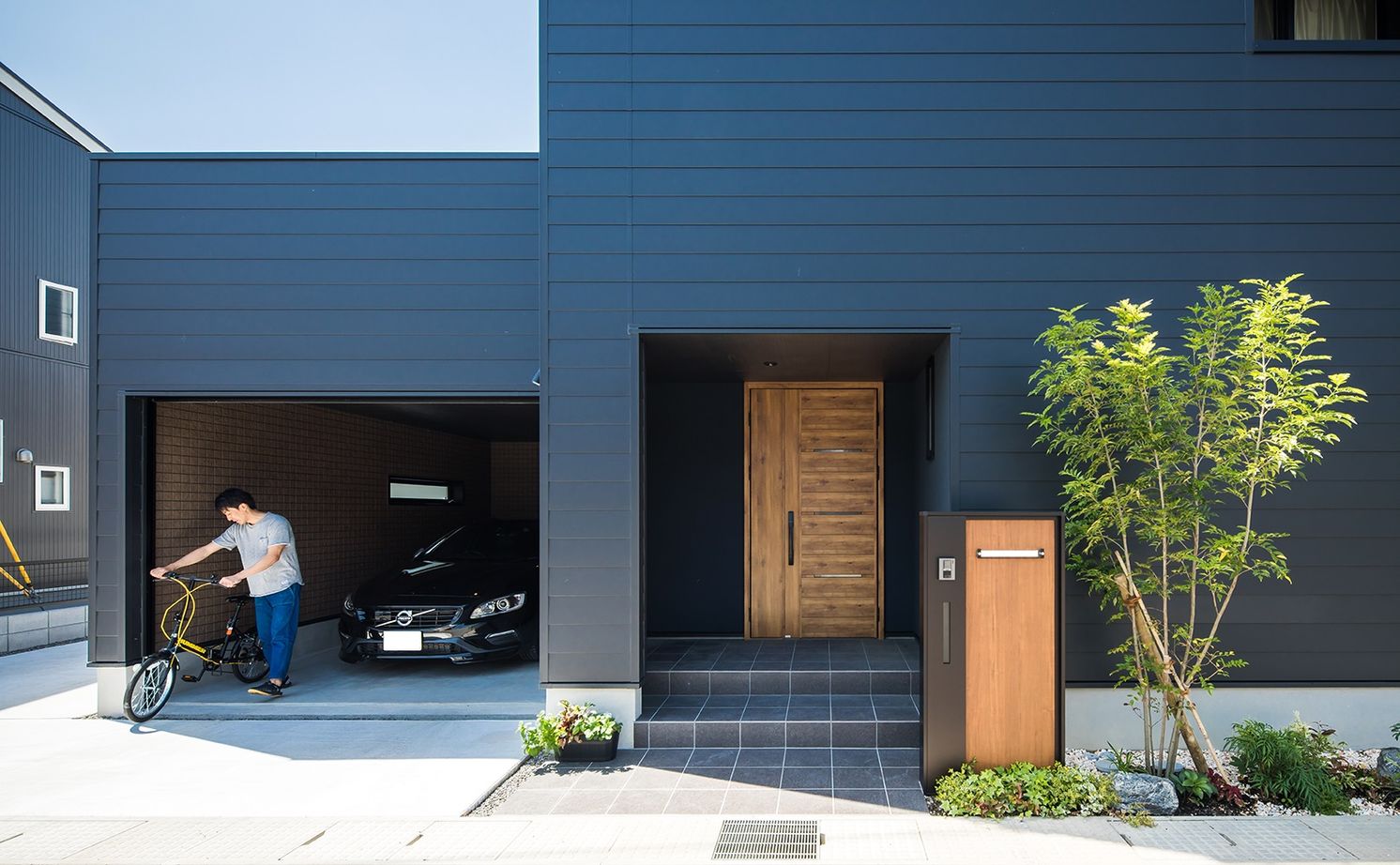 ルポハウス一級建築士事務所 【滋賀/2000万円台/間取り図】横ガルバのガレージハウス。アンティークパイン＆デニムクロスの空間で寛ぐの建築実例画像20