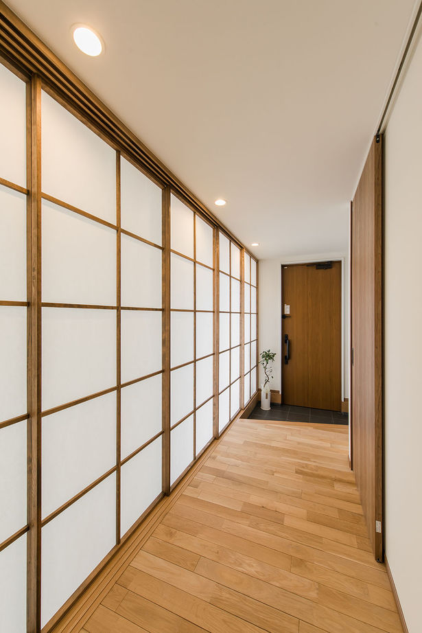 ルポハウス一級建築士事務所 【京都/1954万円】障子でつながる和モダンな家。ガルバリウムと木塀でシンプルでカッコイイ外観にの建築実例画像11