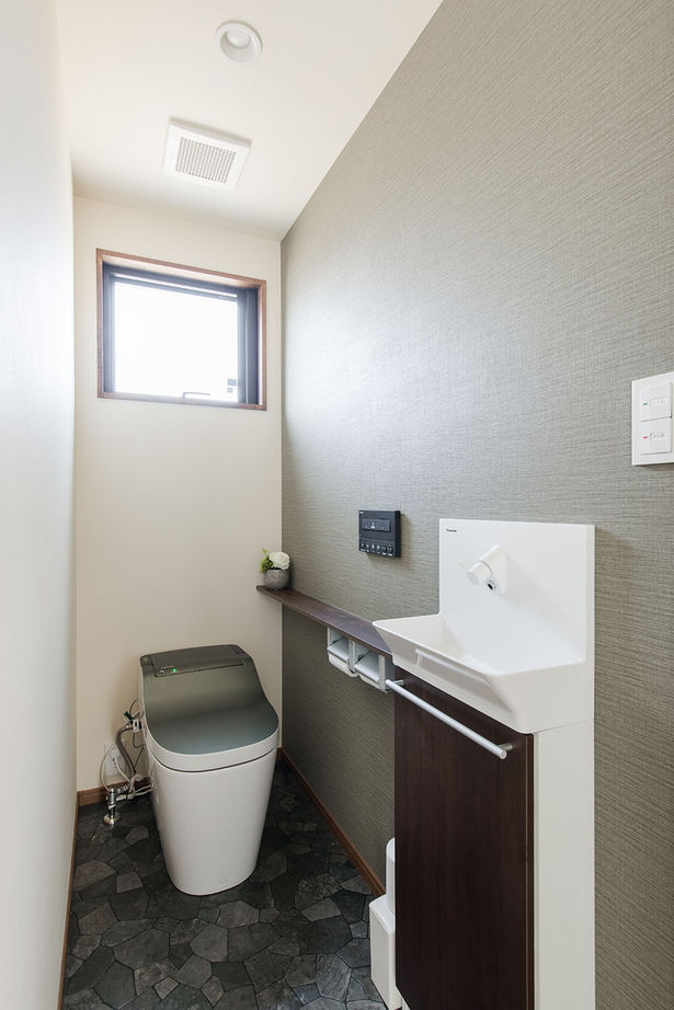 ルポハウス一級建築士事務所 【京都/1954万円】障子でつながる和モダンな家。ガルバリウムと木塀でシンプルでカッコイイ外観にの建築実例画像17