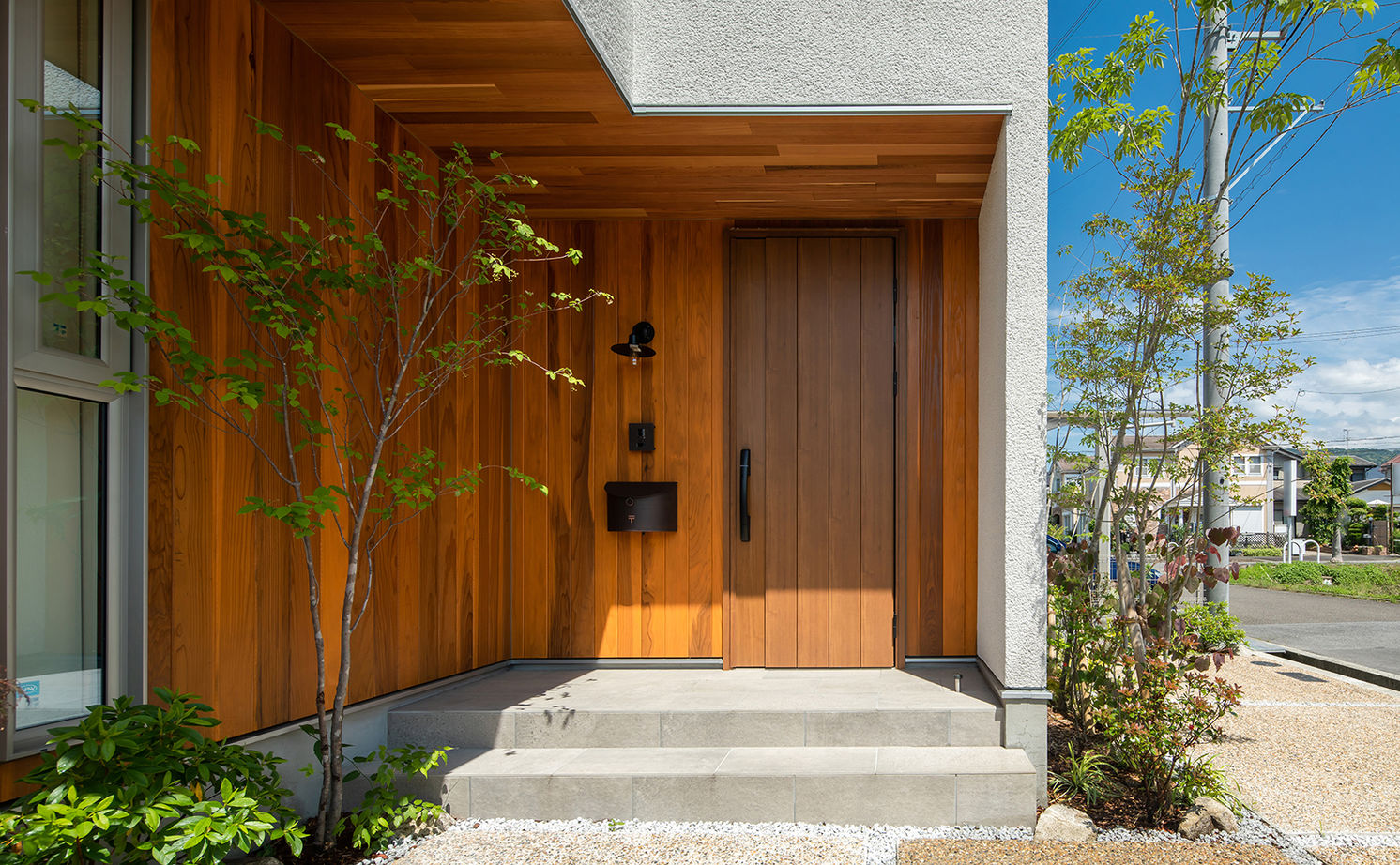 ルポハウス一級建築士事務所 【2000万円台/京都/自然素材】温かな光を感じる家。風景の中に溶け込むような２階リビングで暮らすの建築実例画像12