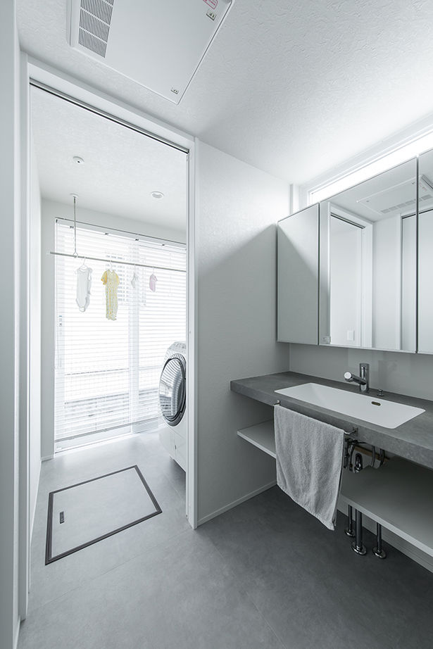 ルポハウス一級建築士事務所 【2000万円台/京都/自然素材】温かな光を感じる家。風景の中に溶け込むような２階リビングで暮らすの建築実例画像16