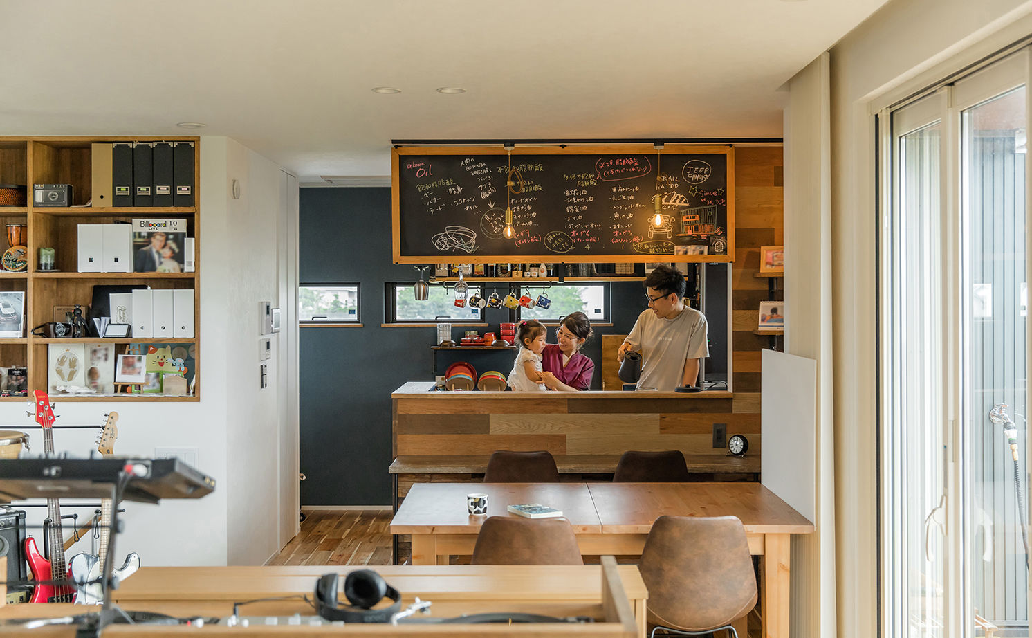 ルポハウス一級建築士事務所 【2000万円台/滋賀/子育て/２階リビング】隠し部屋のある楽しい家。遊び心＋生活重視の間取りが快適の建築実例画像4