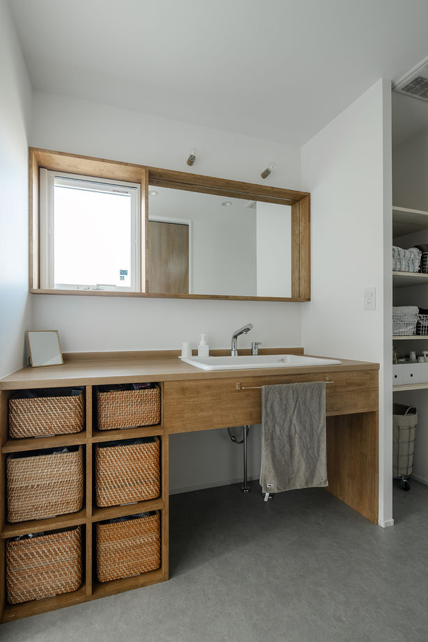 ルポハウス一級建築士事務所 【滋賀/平屋/2000万円台/30坪台/間取り図】サクラ並木を望む窓とストレスフリーの間取りに癒される日々の建築実例画像17