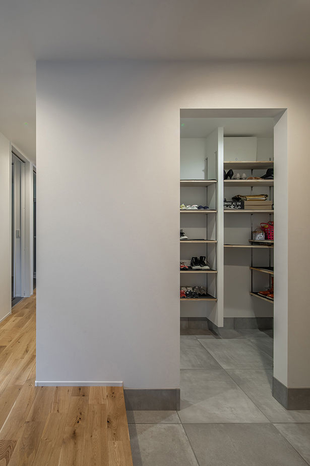 ルポハウス一級建築士事務所 【滋賀/平屋/2000万円台/40坪台/間取り図】広い庭を囲むL字の平屋。季節で変わる陽射しを考えた繊細な設計の建築実例画像19