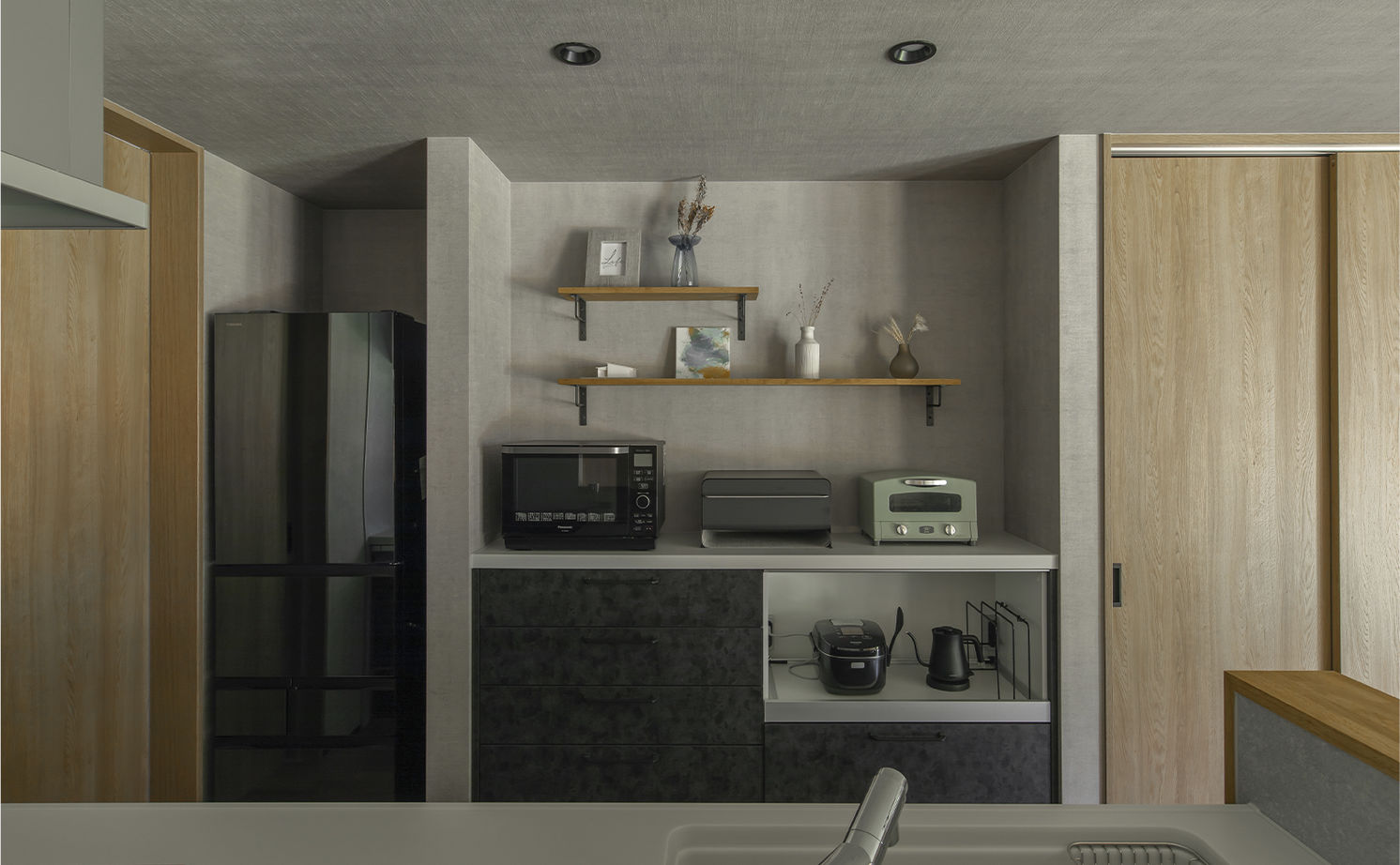 ルポハウス一級建築士事務所 【平屋／勾配天井／2000万円台／滋賀／自然】居心地よい山沿いの平屋。自然のなかで育む豊かな暮らしの建築実例画像9