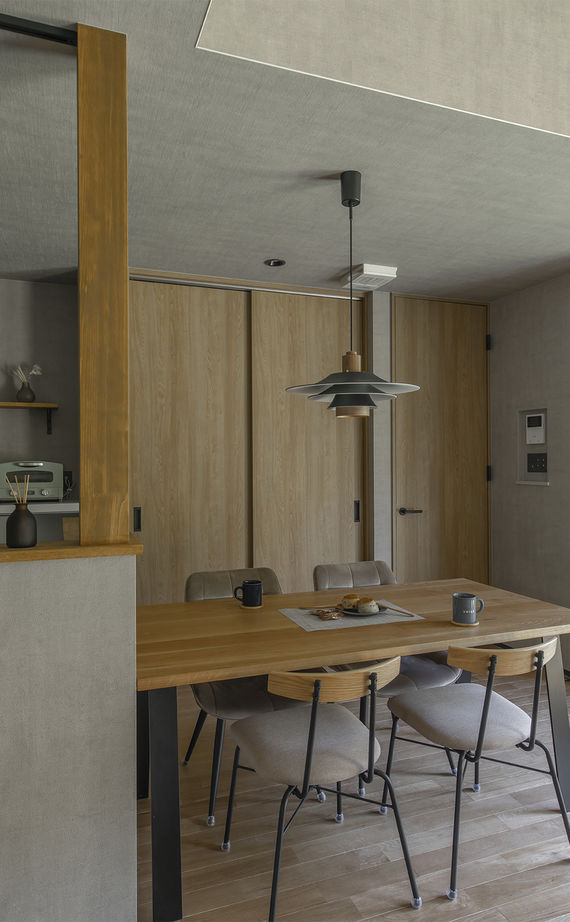 ルポハウス一級建築士事務所 【平屋／勾配天井／2000万円台／滋賀／自然】居心地よい山沿いの平屋。自然のなかで育む豊かな暮らしの建築実例画像17