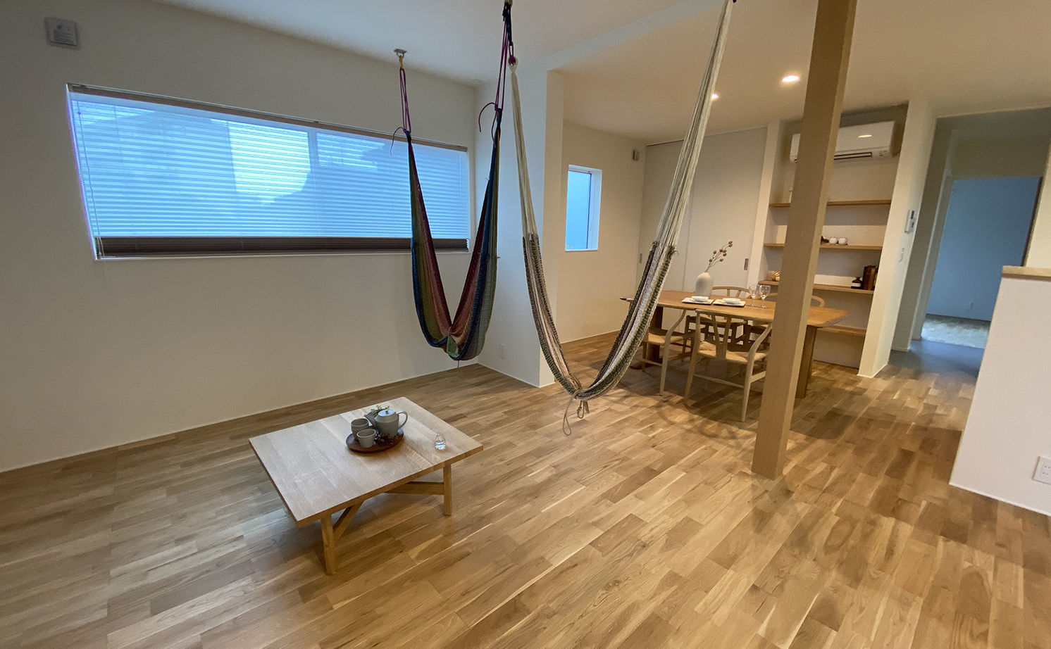 米田木材 【サウナとハンモックのある家】おうち時間がもっと楽しくなる！平屋でのびのび自然体で過ごせる住まいの建築実例画像4