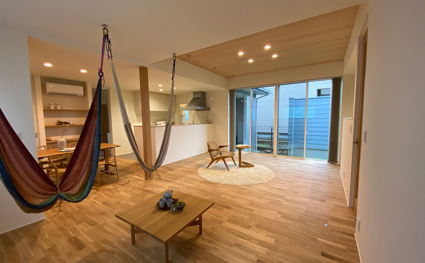 米田木材 【サウナとハンモックのある家】おうち時間がもっと楽しくなる！平屋でのびのび自然体で過ごせる住まいの建築実例画像7