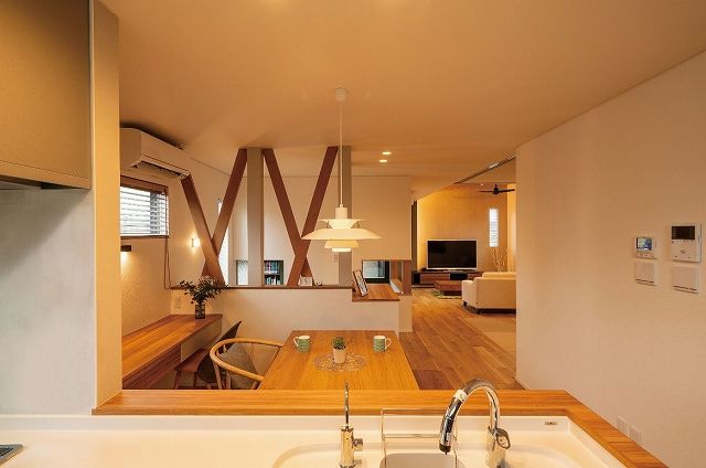 アンドクリエイト 和モダンと北欧スタイルが絶妙に融合。美しいデザインに満たされた住まいの建築実例画像2