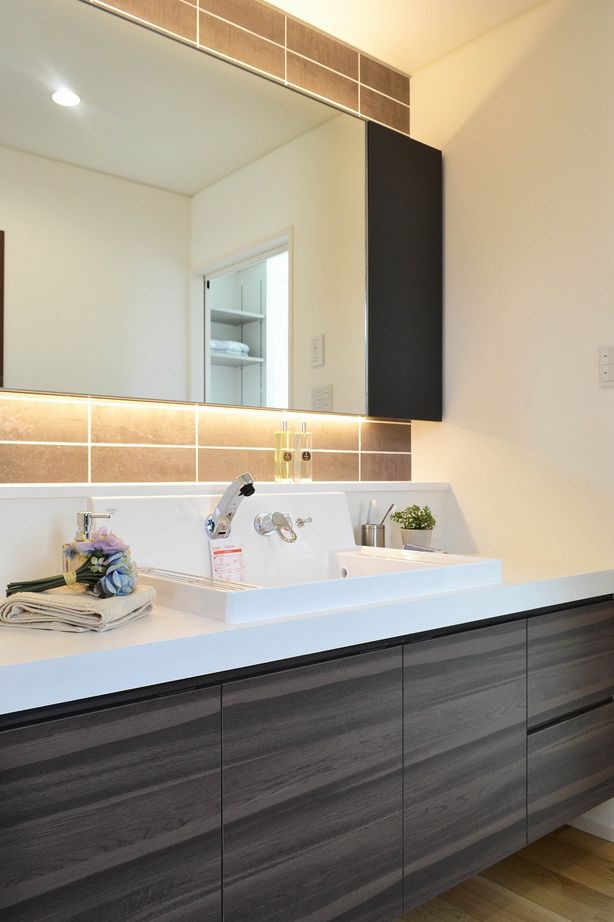 アンドクリエイト 和モダンと北欧スタイルが絶妙に融合。美しいデザインに満たされた住まいの建築実例画像9