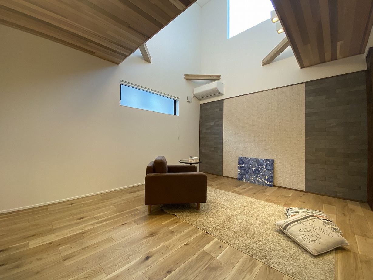 アンドクリエイト スクエア型のスタイリッシュな外観とモダンインテリアが美しい家の建築実例画像7