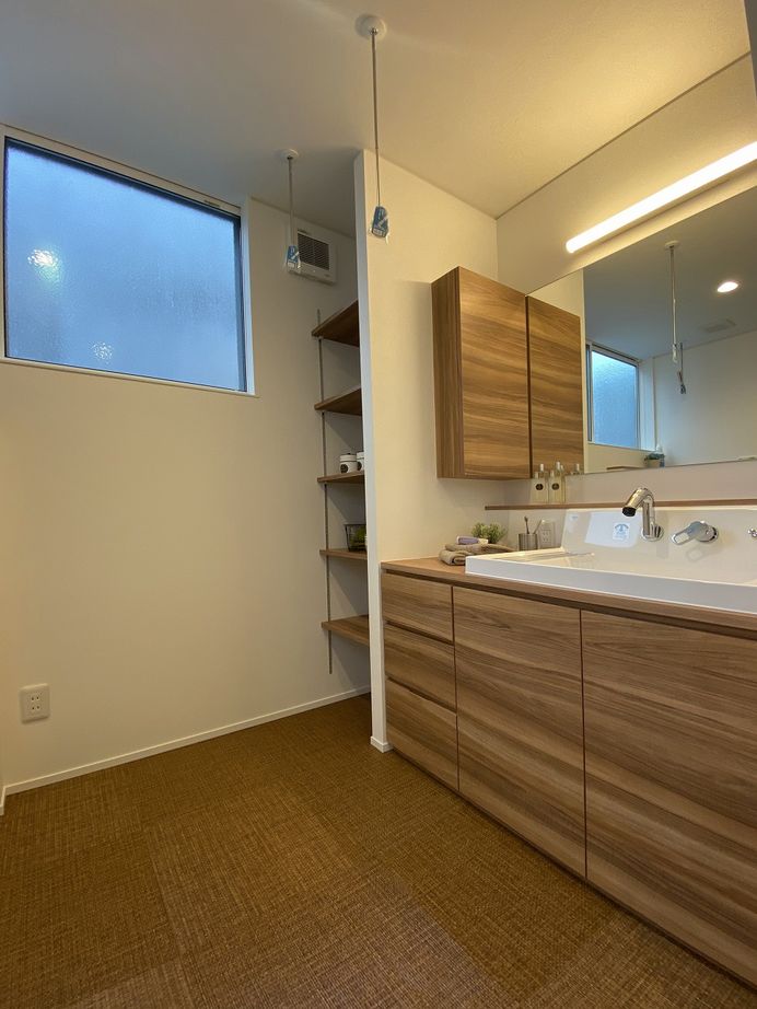 アンドクリエイト スクエア型のスタイリッシュな外観とモダンインテリアが美しい家の建築実例画像8