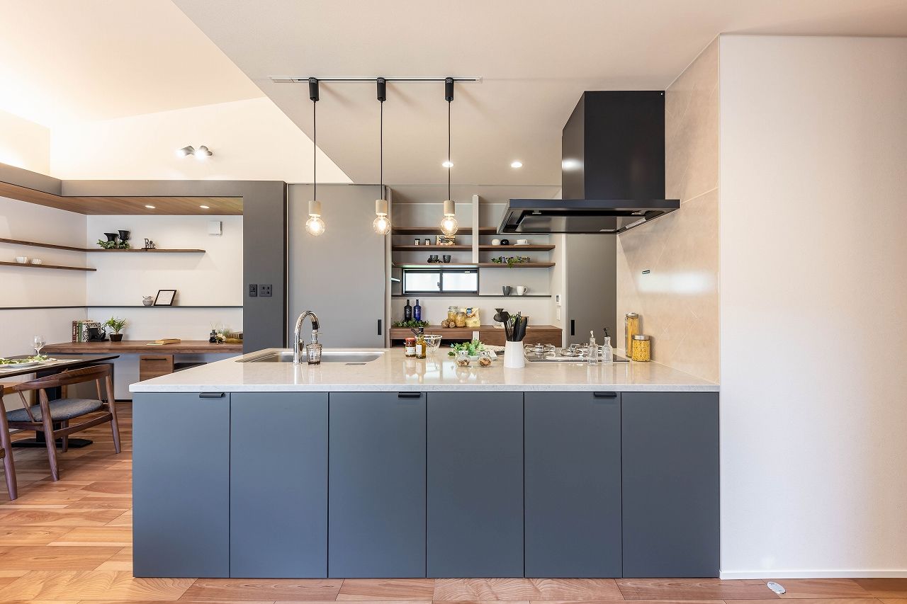 アンドクリエイト 開放感と落ち着きを追求した、高級感溢れる住まいの建築実例画像6