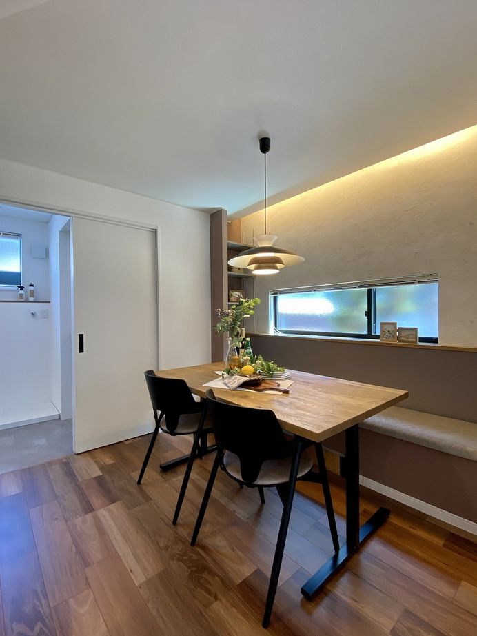 アンドクリエイト テクスチャーにこだわった、アーバンな上質空間の建築実例画像6