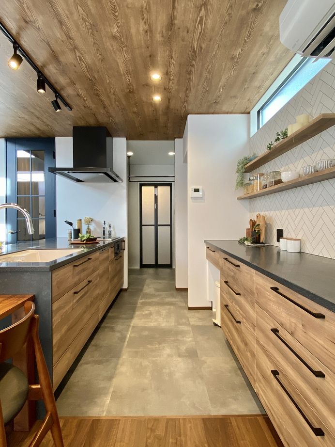 アンドクリエイト ニューヨークの歴史あるホテルのようなインテリアデザインの家の建築実例画像7