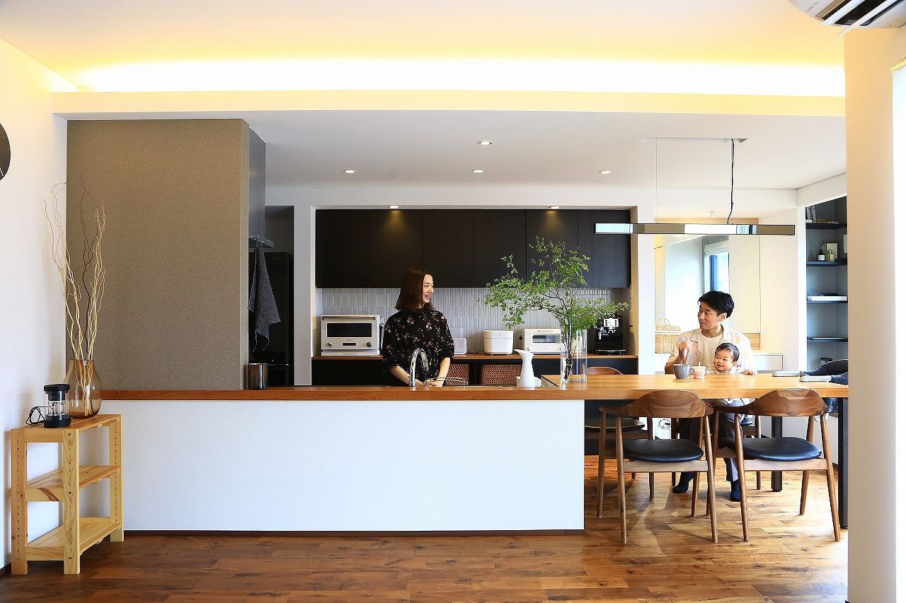 アンドクリエイト モダンとナチュラルが融合したホテルライクなデザイナーズ住宅の建築実例画像1