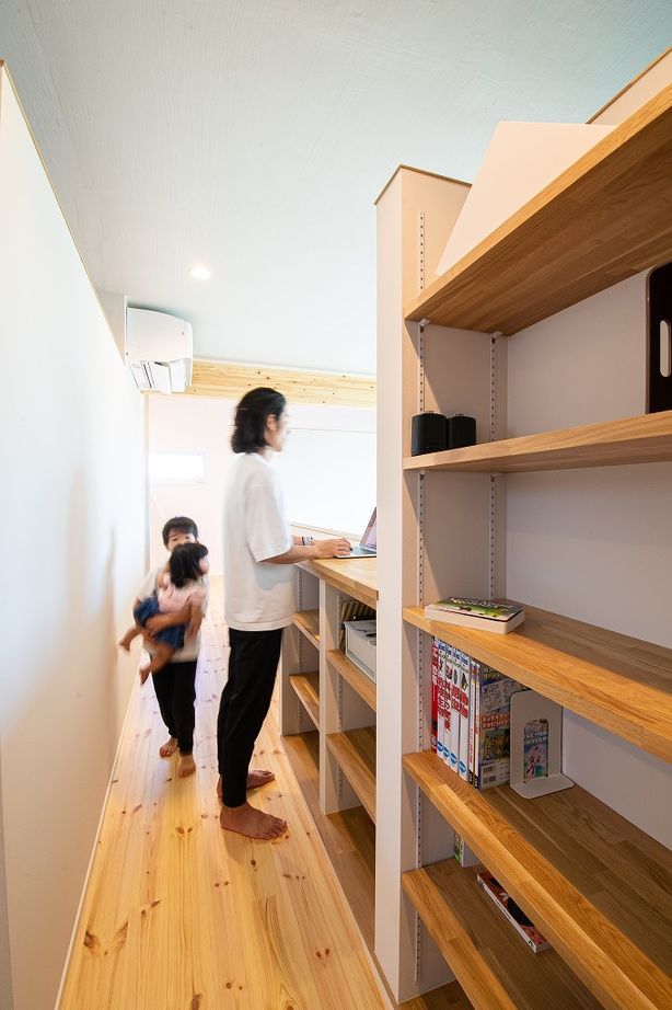 アンドクリエイト 異素材を掛け合わせた印象的なデザインのファサードと光あふれる快適な空間の建築実例画像6