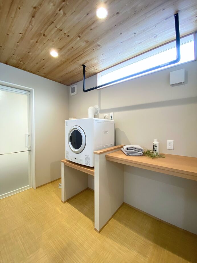 アンドクリエイト 木の温もりと間接照明の演出が心地よいジャパンディハウスの建築実例画像8