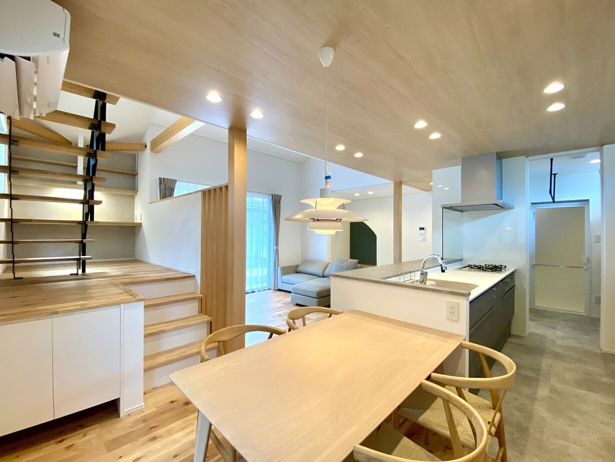 アンドクリエイト アイデアがいっぱい詰め込まれたジャパンディスタイルのお家の建築実例画像2