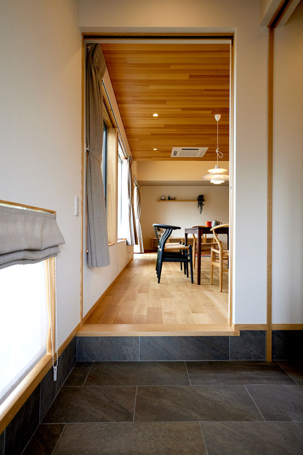 ONE and ALL 【本巣市｜北欧風ガレージハウス｜間取り有】暮らしやすさは想像以上。カフェのくつろぎを毎日わが家での建築実例画像6