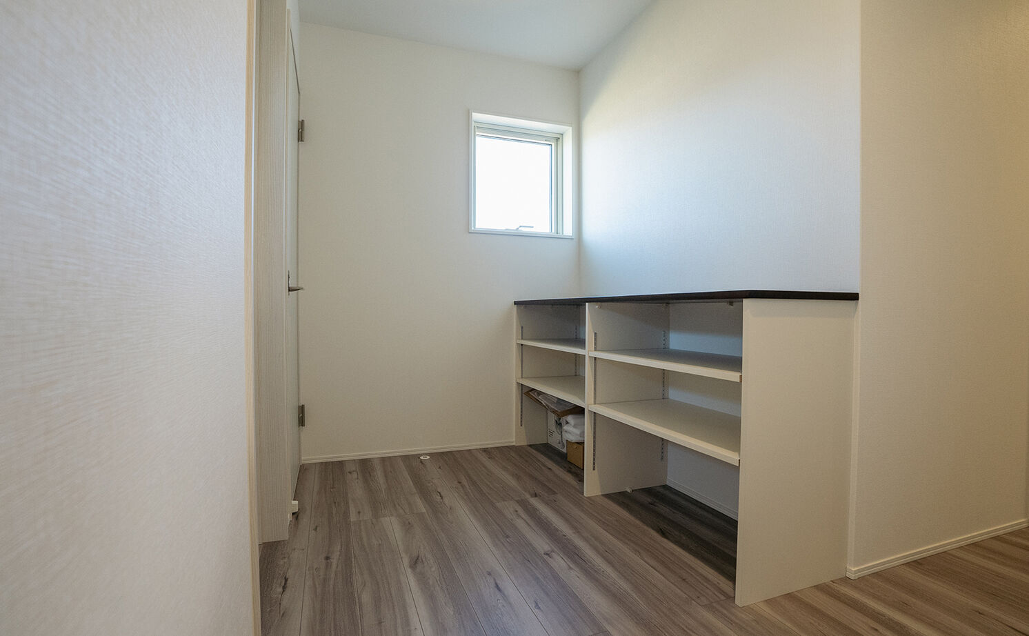 ホクシンハウス 子どもがのびのび育つ住まい／こたつを囲み家族4人のあたたかな暮らし。あえて冬に体験宿泊し断熱性を実感の建築実例画像7