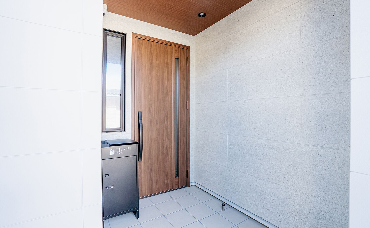 ホクシンハウス ミニマルな平屋の2人暮らし／散らからないよう考え尽くした動線＆収納。大きな窓から空を見晴らす開放感！の建築実例画像18