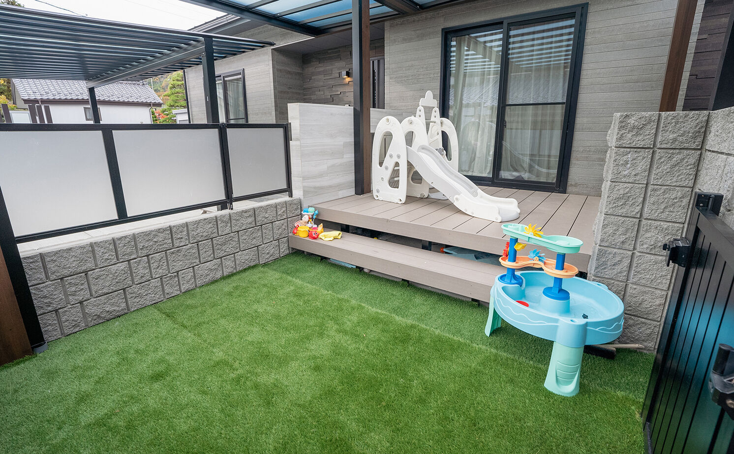 ホクシンハウス 「完全分離型」の2世帯住宅／応接室のみ共有し、簡単に行き来できる家の建築実例画像17