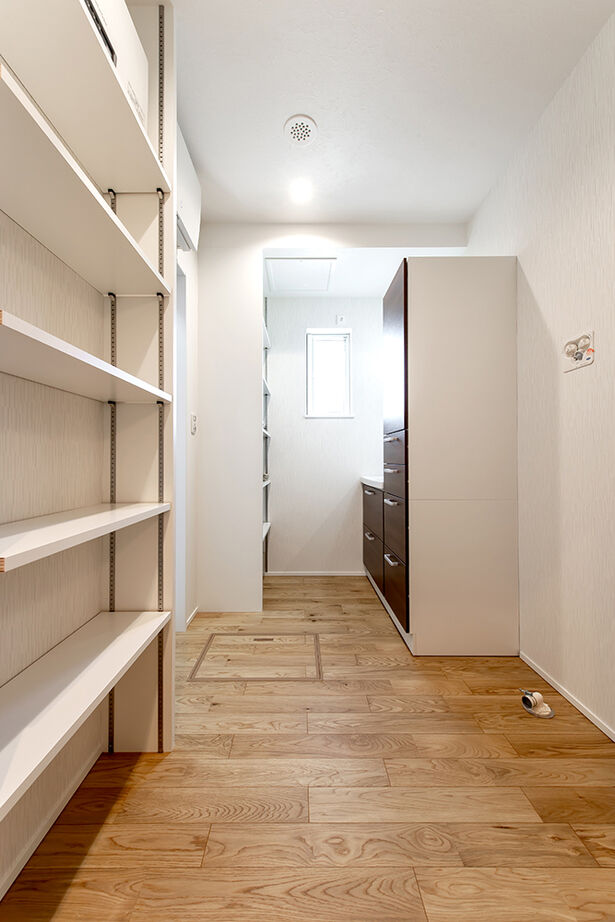 高砂建設　埼玉・東京 【さいたま市/50坪台/間取り図/店舗併用/二世帯住宅/3階建て】SE構法+理想のデザインを叶えた店舗併用住宅の建築実例画像6