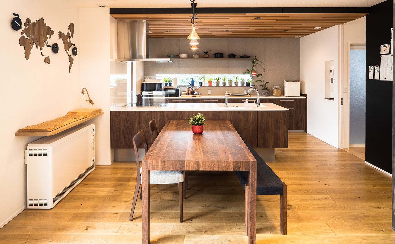 高砂建設　埼玉・東京 驚くほど開放的なのに「ソーラーサーキット工法」で家の中の隅々まで快適！暮らしを楽しむ遊び心も満載の建築実例画像4