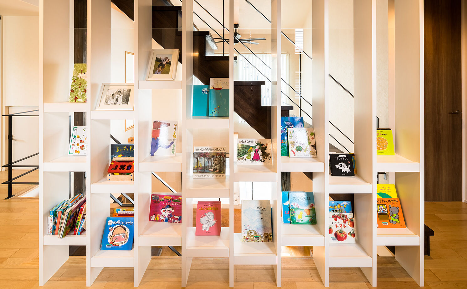 高砂建設　埼玉・東京 驚くほど開放的なのに「ソーラーサーキット工法」で家の中の隅々まで快適！暮らしを楽しむ遊び心も満載の建築実例画像9