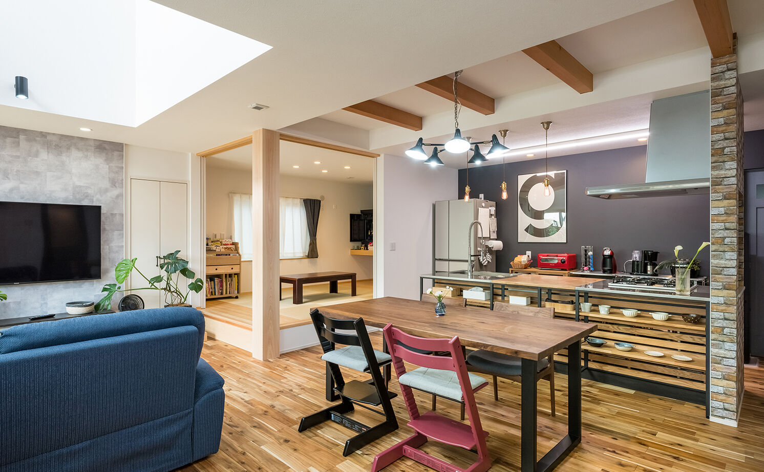 高砂建設　埼玉・東京 【川越市/3000万円台/40坪台/間取り図】夏はウッドデッキでプール！1年を通してエアコン1台で快適な家の建築実例画像2