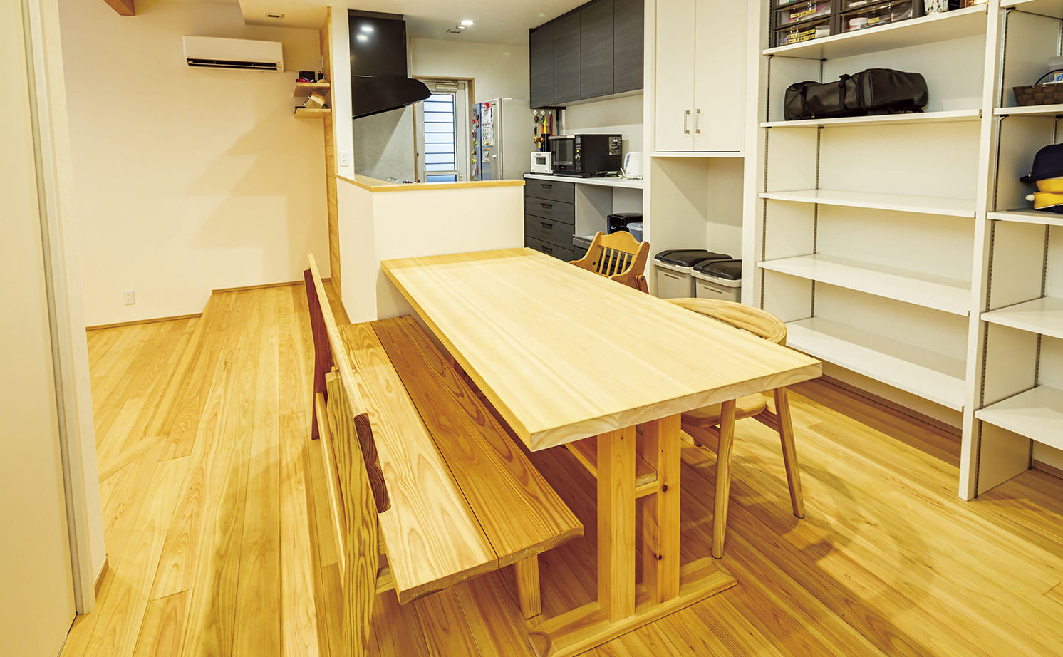 高砂建設　埼玉・東京 【新座市/2000万円台/30坪台/間取り図/ステップダウンフロア】諦めかけた要望を実現！木が香る健やかな家の建築実例画像4