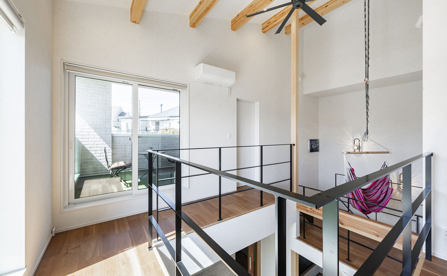 高砂建設　埼玉・東京 【さいたま市/3000万円台/30坪台/間取り図/外断熱二重通気工法】遊び心ある空間づくりで暮らしを楽しむの建築実例画像8