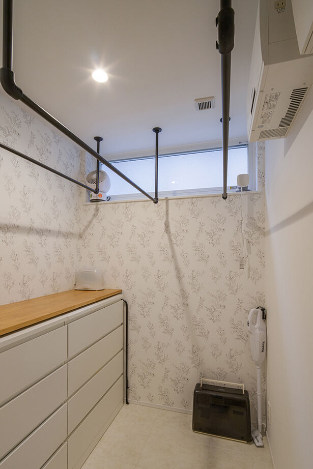 高砂建設　埼玉・東京 【さいたま市/40坪台/間取り図/吹抜け】建物に囲まれた旗竿地でもプライバシーを守れる、大空間を実現の建築実例画像11