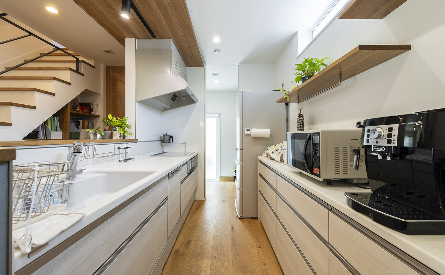 高砂建設　埼玉・東京 【さいたま市/3000万円台/30坪台/間取り図/回遊動線】家事ラク動線と片付けやすい収納で笑顔が増える住まいの建築実例画像4