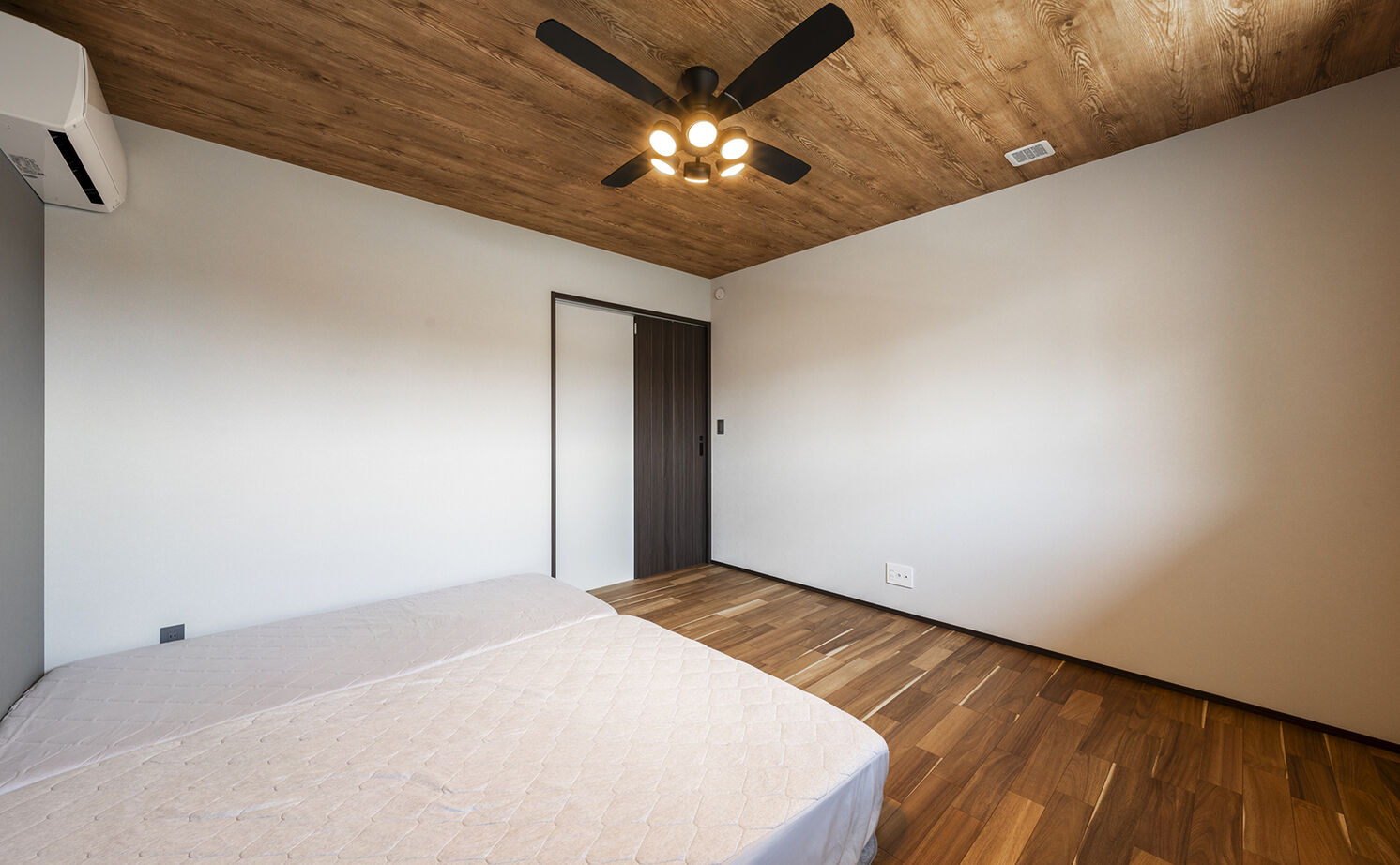 高砂建設　埼玉・東京 【富士見市/3000万円台/30坪台/間取り図】子どもの習慣が自然に身につく間取り&アメリカンスタイルの建築実例画像14